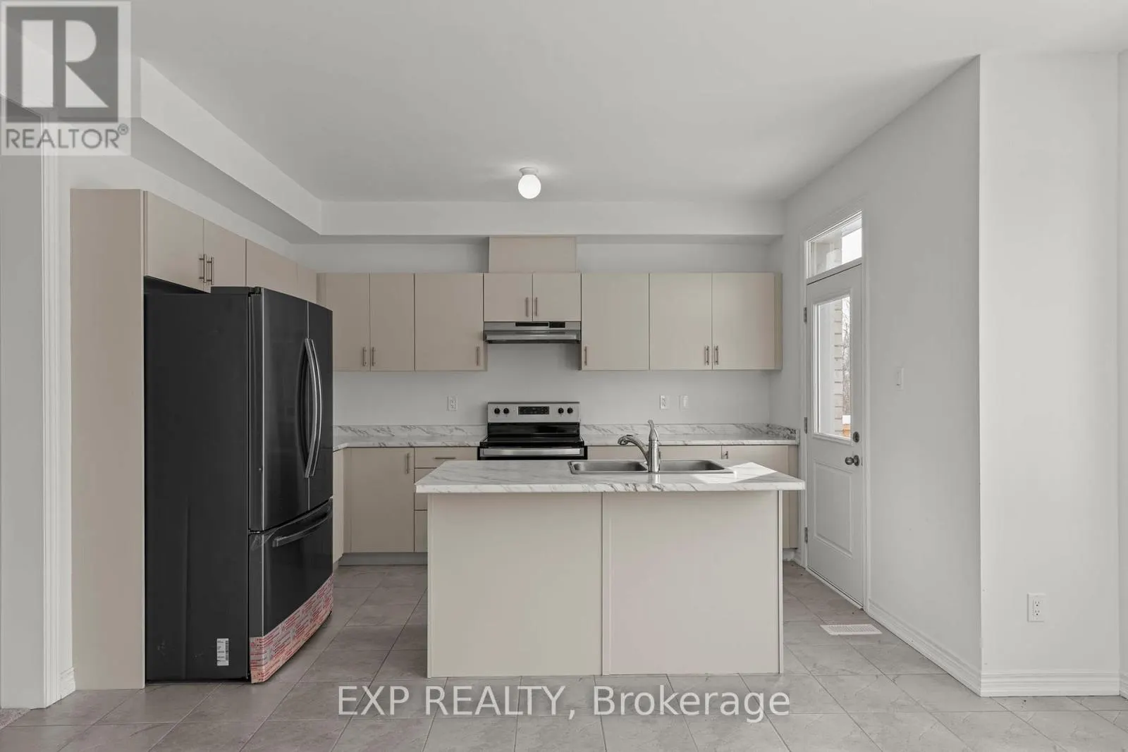 52 BAYCROFT BOULEVARD