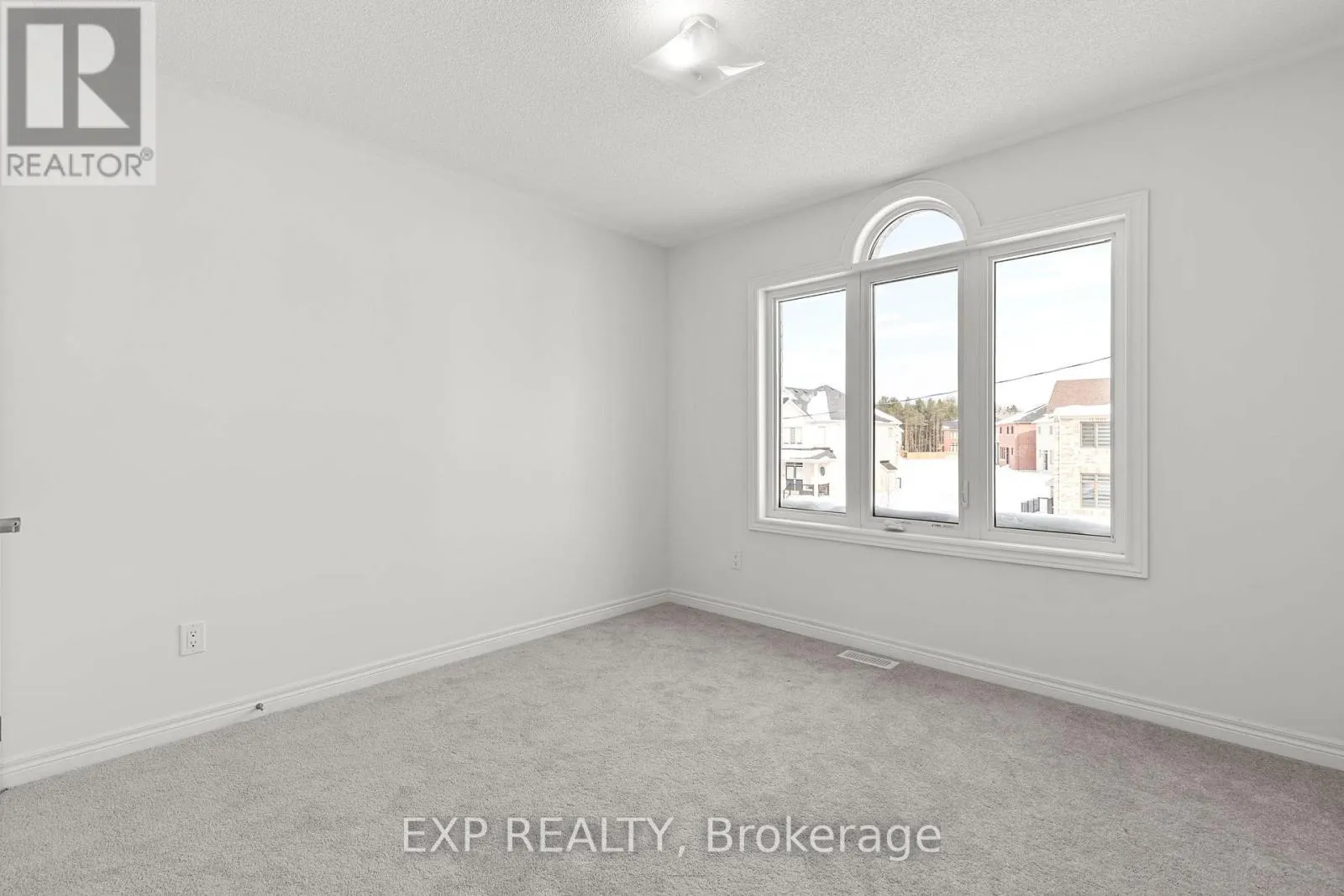 52 BAYCROFT BOULEVARD
