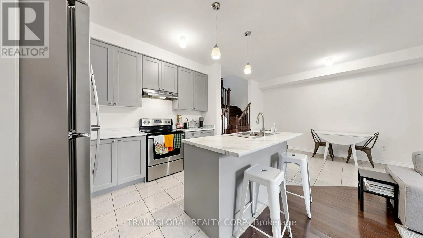 181 BEECHBOROUGH CRESCENT