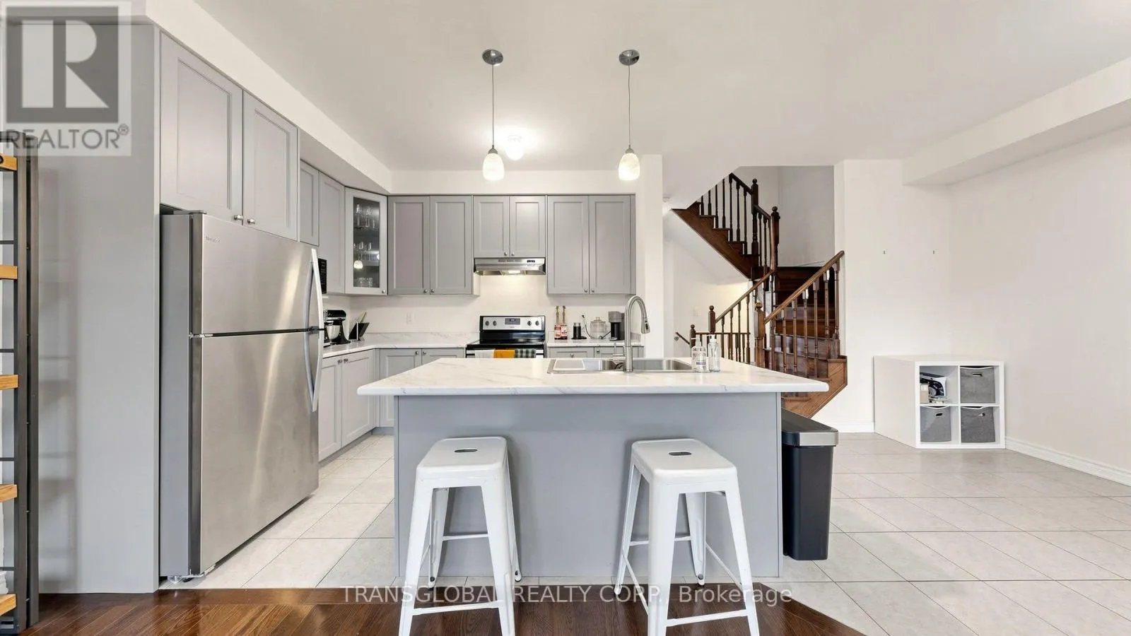 181 BEECHBOROUGH CRESCENT