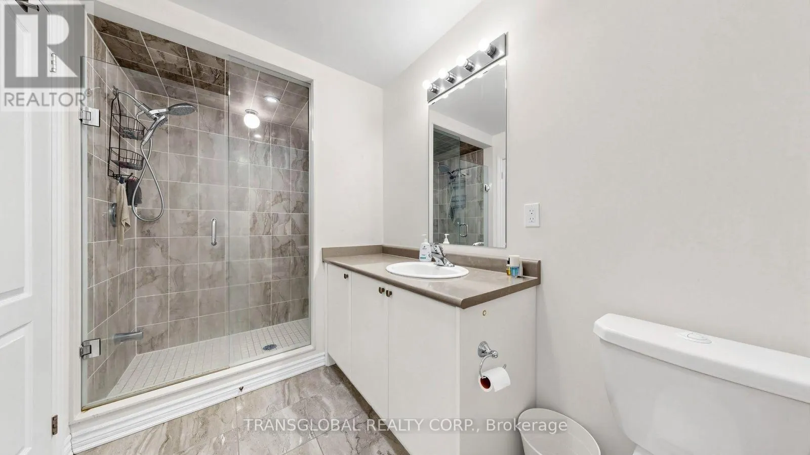 181 BEECHBOROUGH CRESCENT