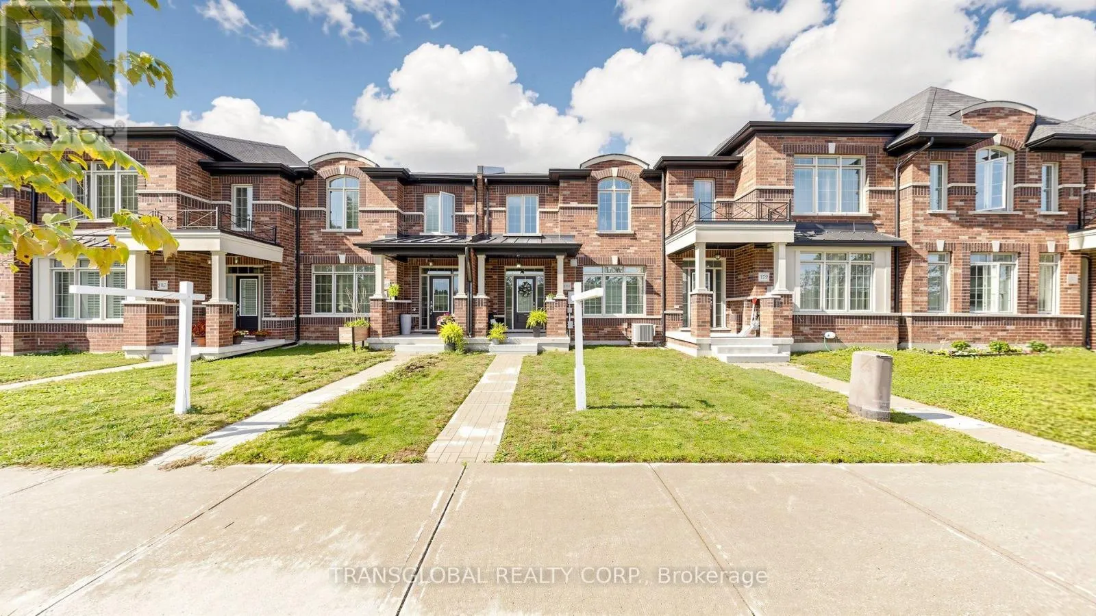 181 BEECHBOROUGH CRESCENT