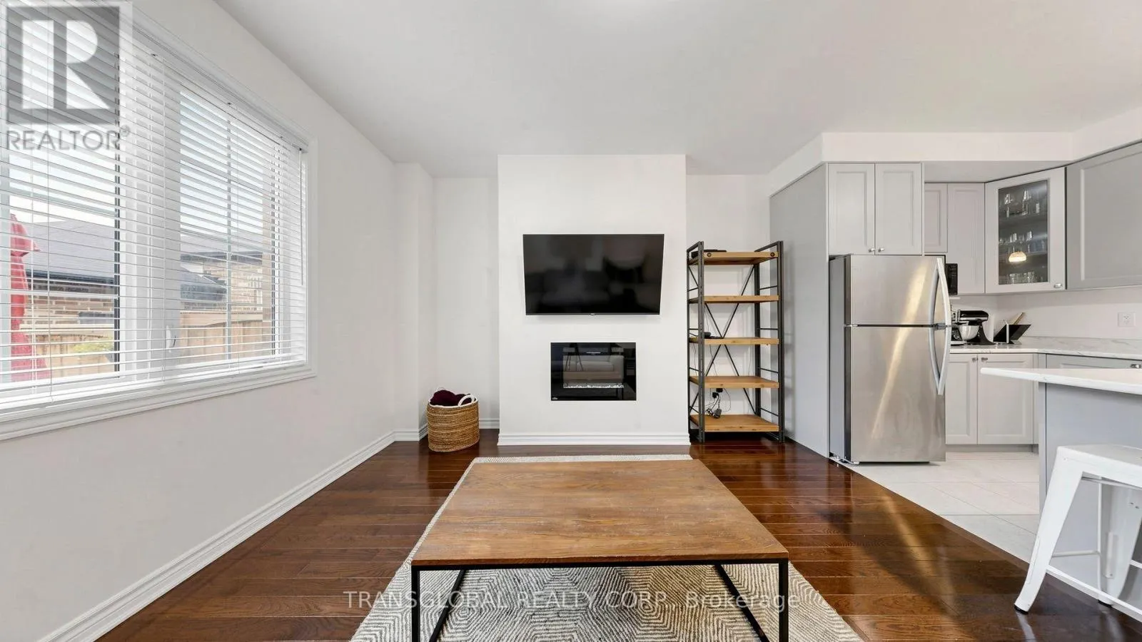 181 BEECHBOROUGH CRESCENT