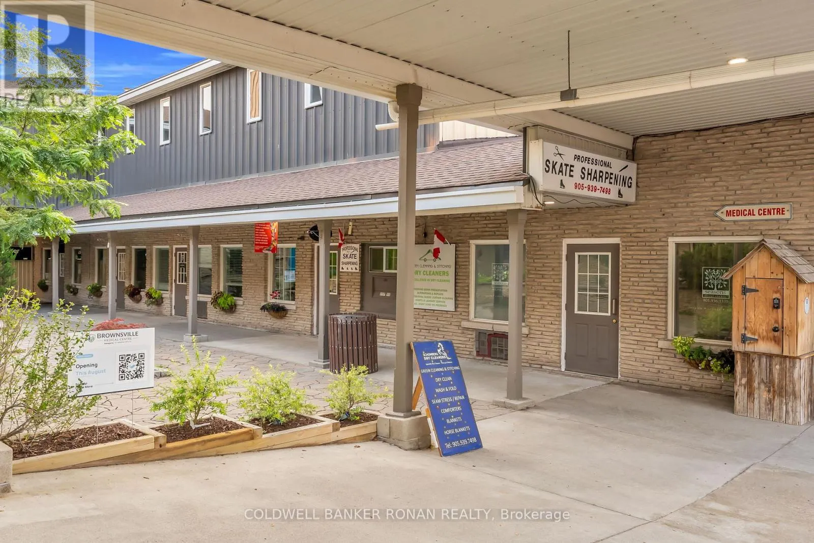 8 - 17250 HIGHWAY 27