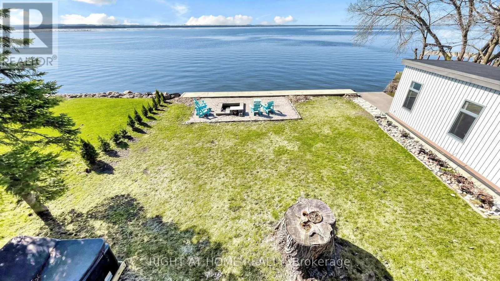 36 SHIRLEA BOULEVARD