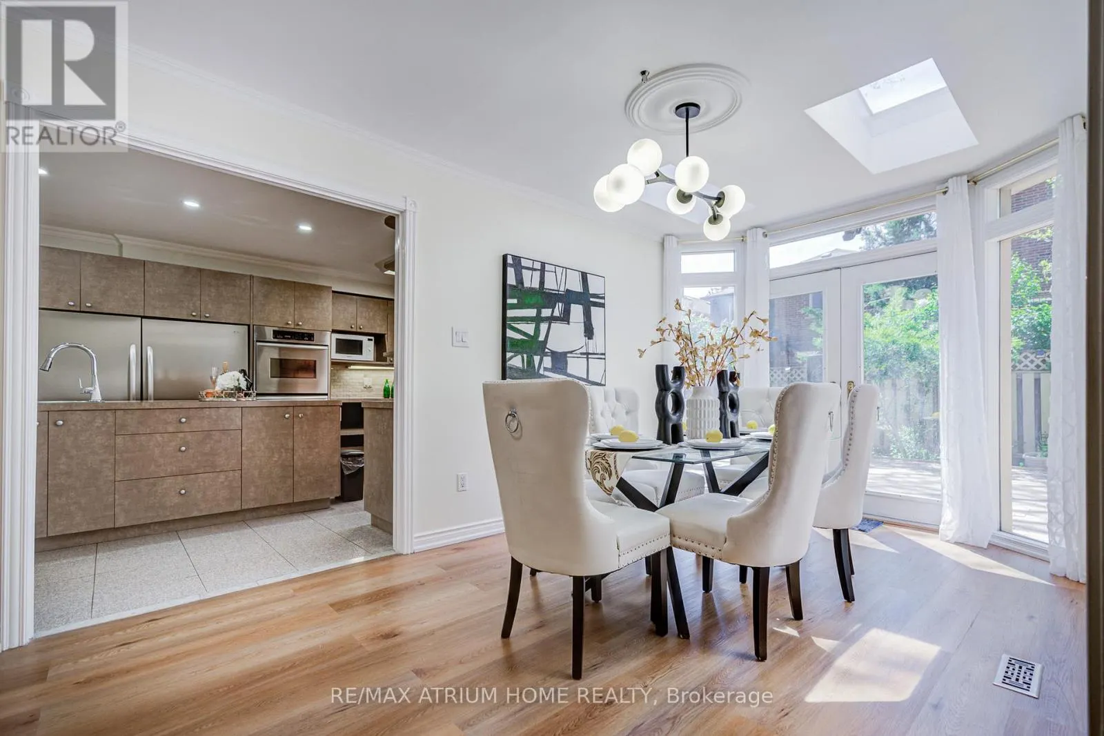 77 ROSEDALE HEIGHTS DRIVE