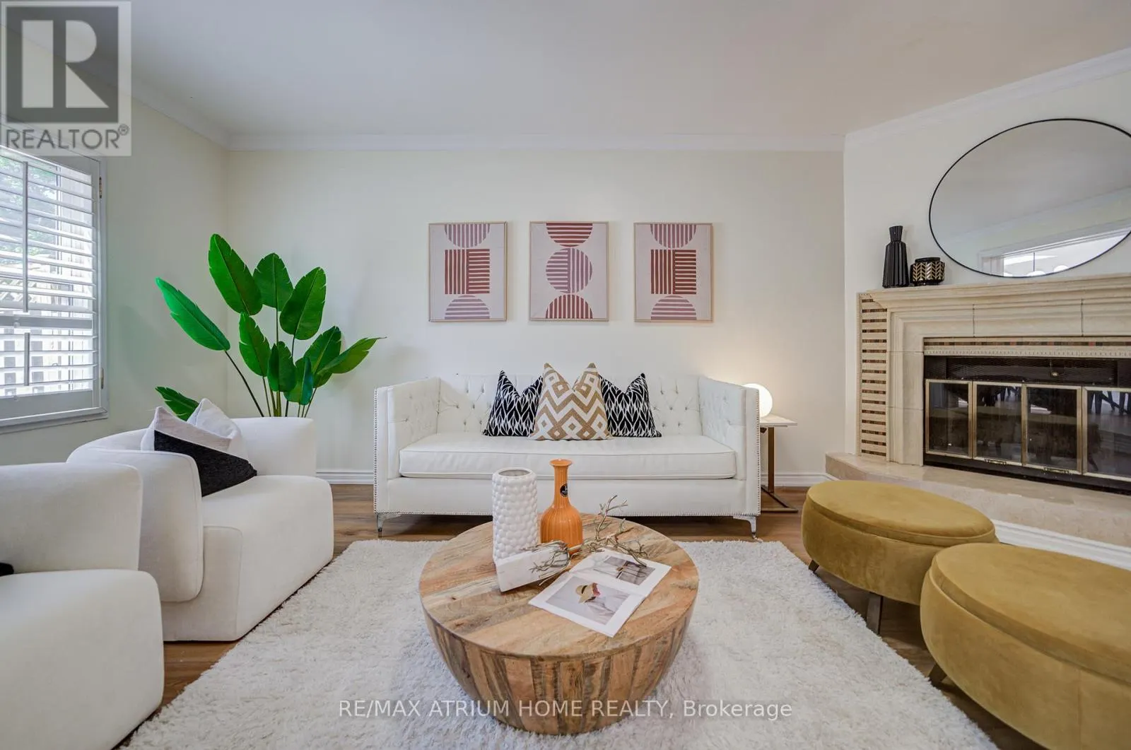 77 ROSEDALE HEIGHTS DRIVE