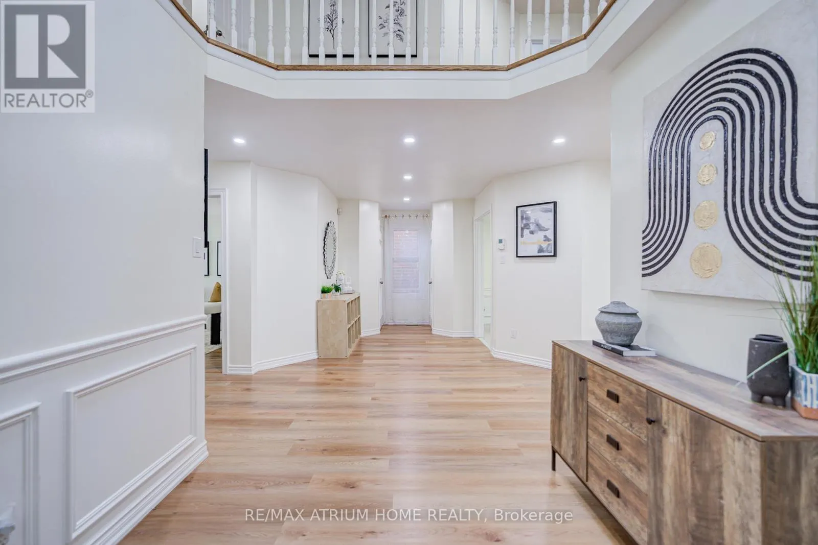 77 ROSEDALE HEIGHTS DRIVE