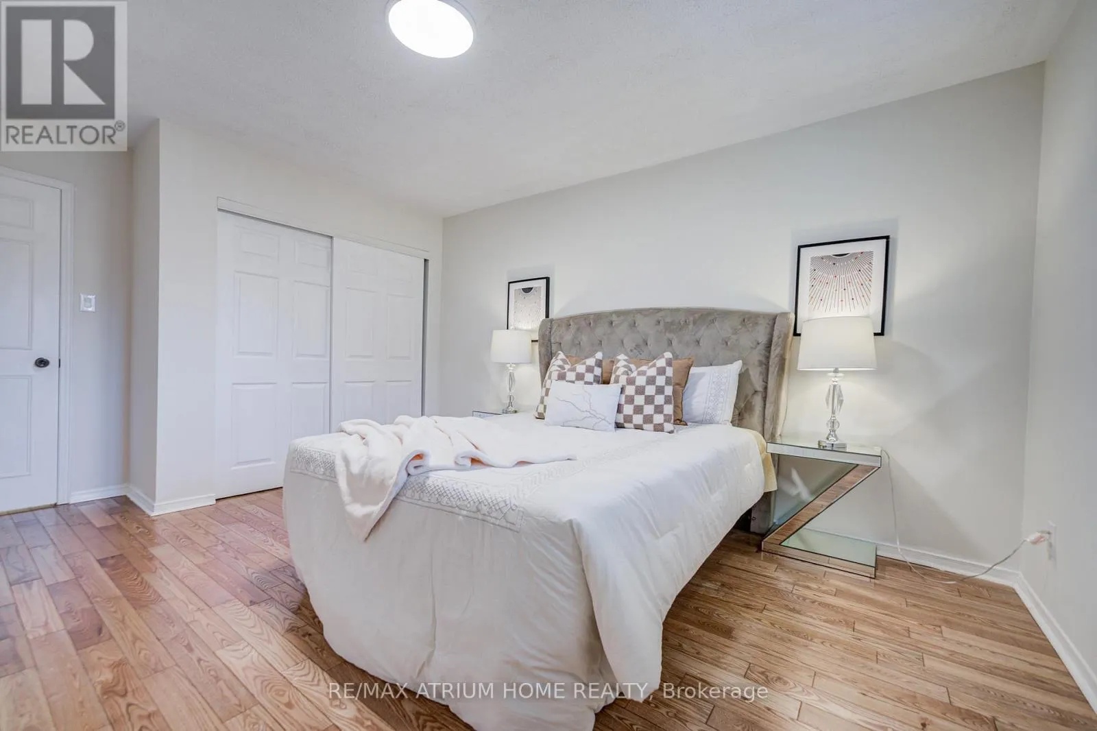 77 ROSEDALE HEIGHTS DRIVE