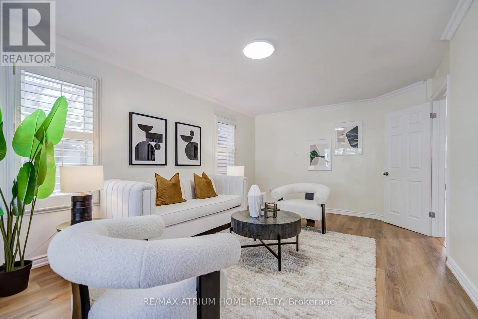 77 ROSEDALE HEIGHTS DRIVE