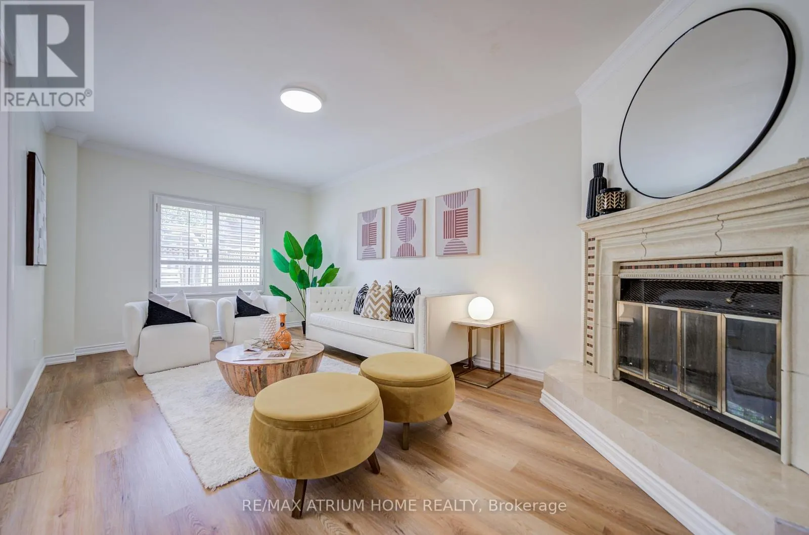 77 ROSEDALE HEIGHTS DRIVE