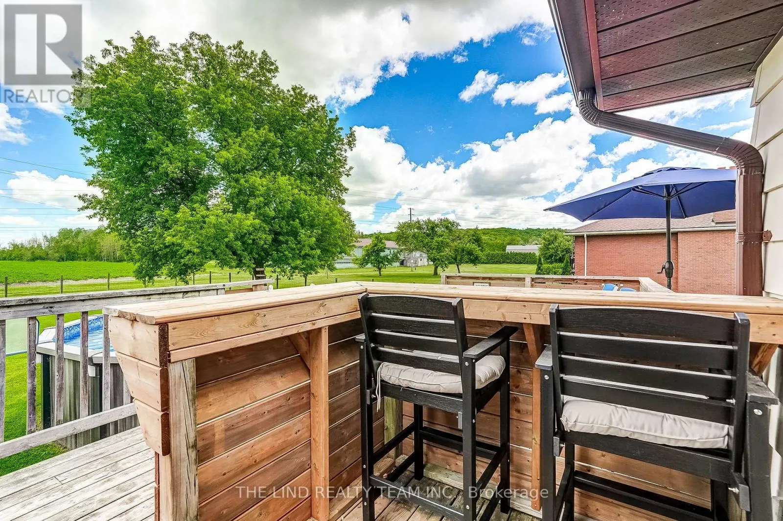 19505 BATHURST STREET