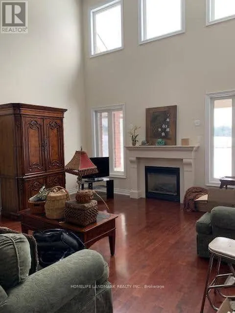 112 - 30 WYNDANCE WAY