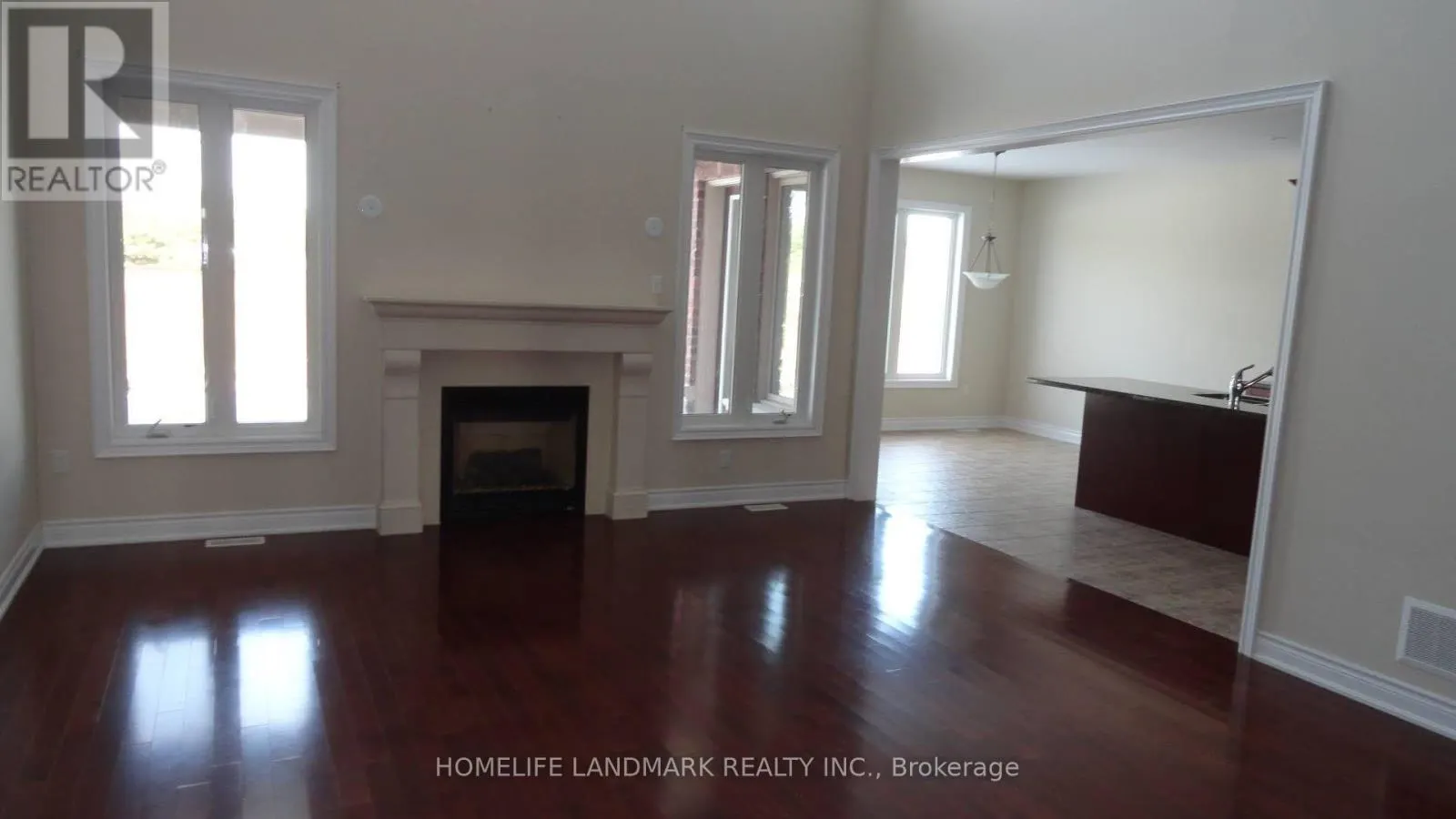112 - 30 WYNDANCE WAY