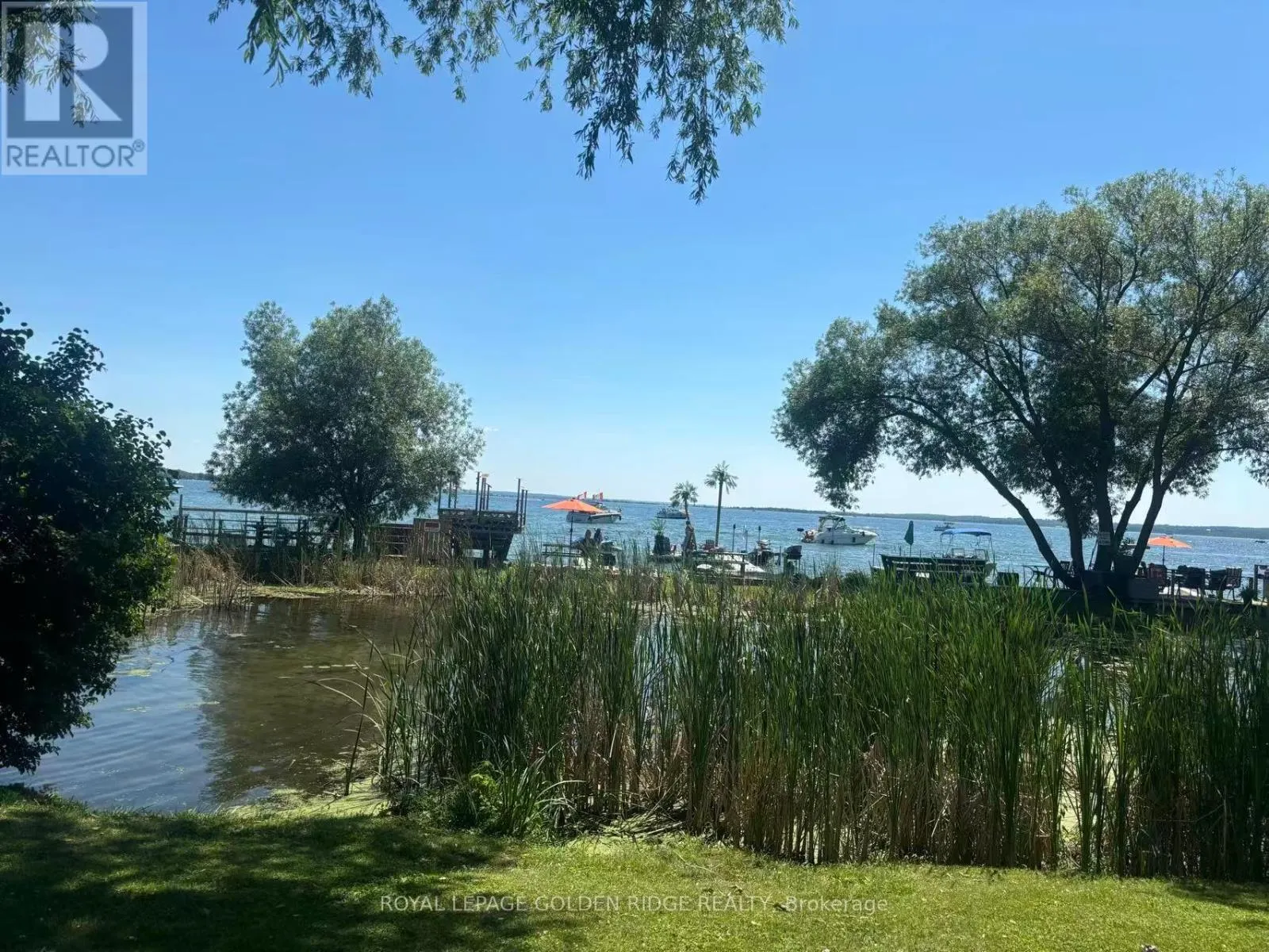 19 LAKE DRIVE N