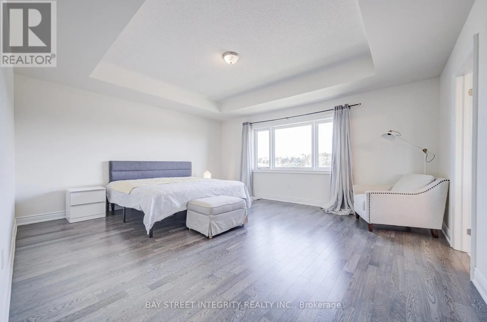 41 KENNETH ROGERS CRESCENT