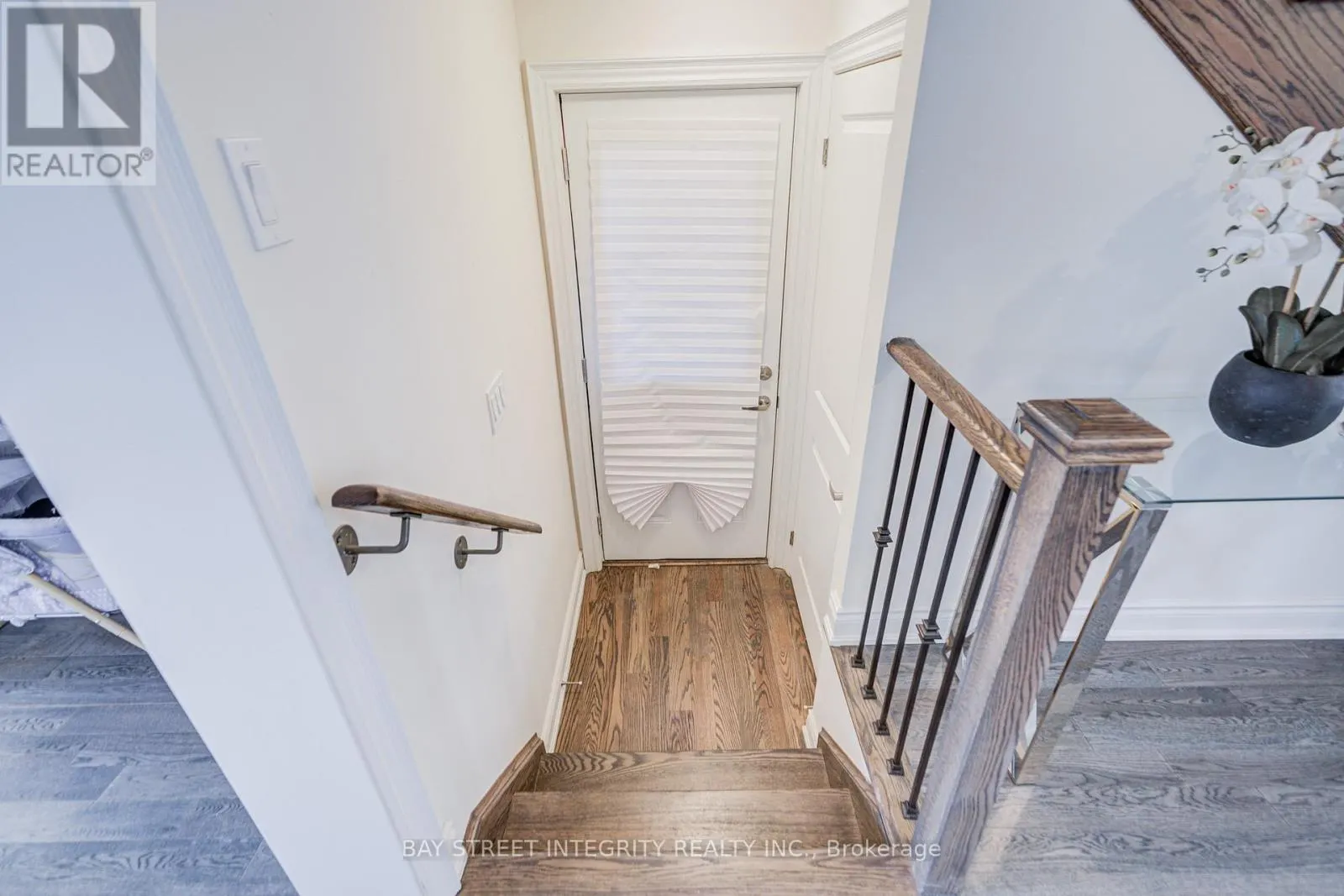 41 KENNETH ROGERS CRESCENT