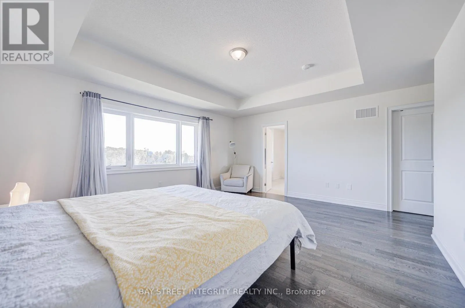 41 KENNETH ROGERS CRESCENT