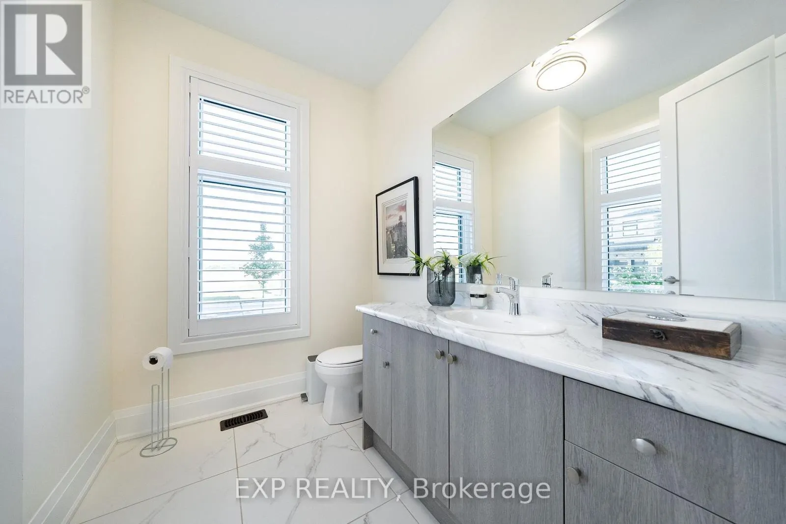 38 BUD LEGGETT CRESCENT