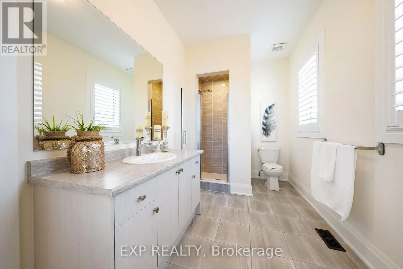 38 BUD LEGGETT CRESCENT
