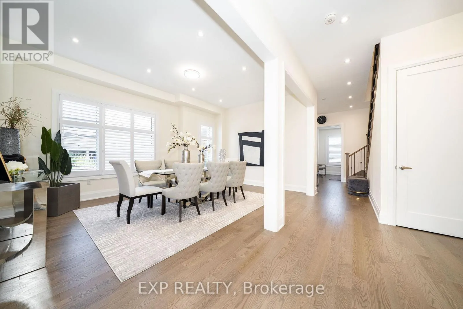 38 BUD LEGGETT CRESCENT