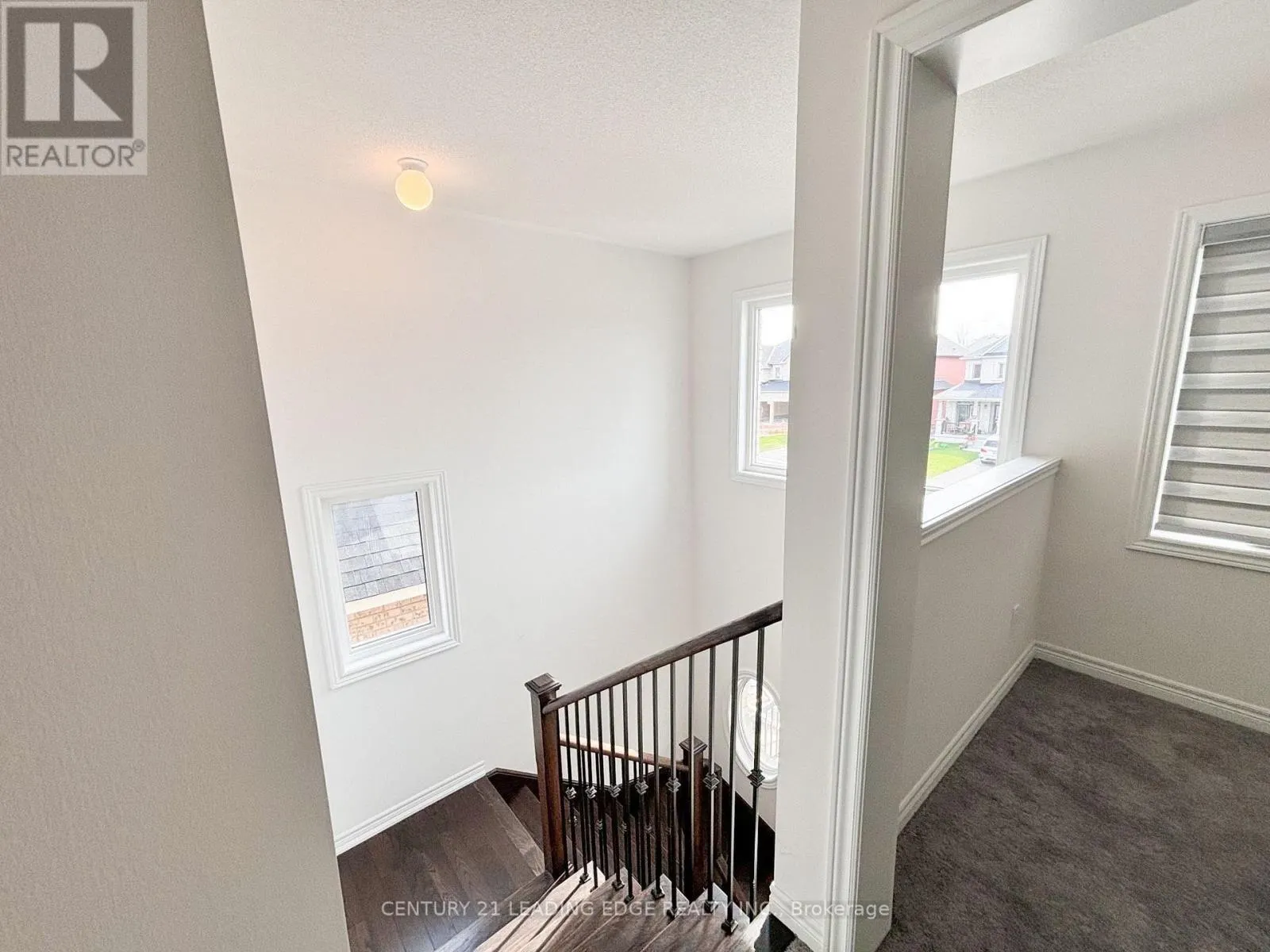 19 WAKEFIELD BOULEVARD