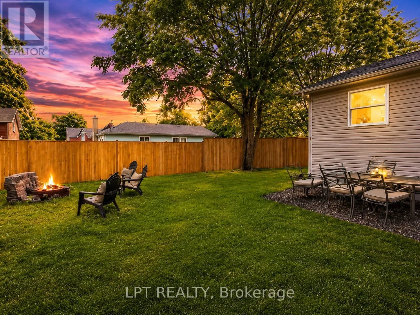 77 MUNRO ST WEST STREET W