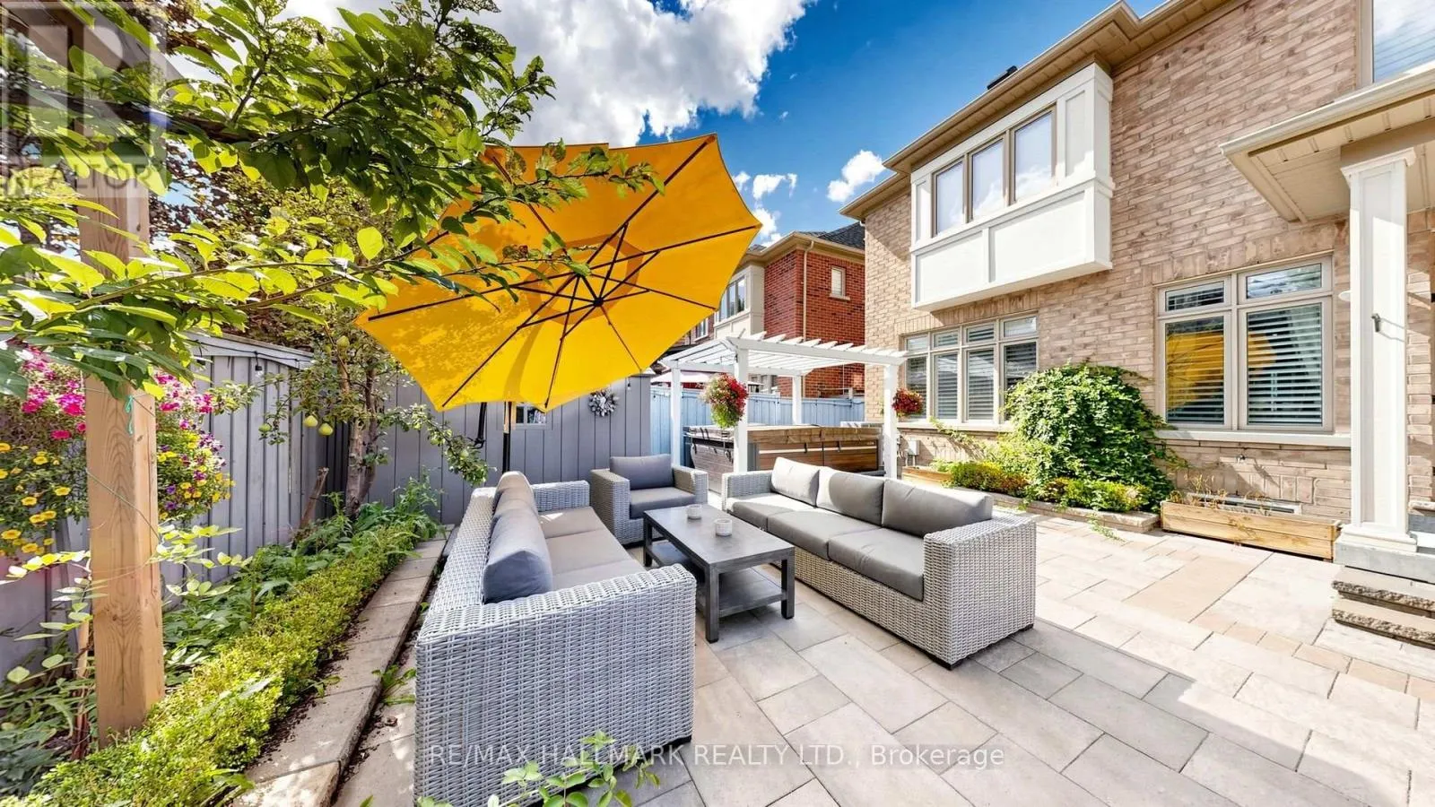 39 LILLY VALLEY CRESCENT