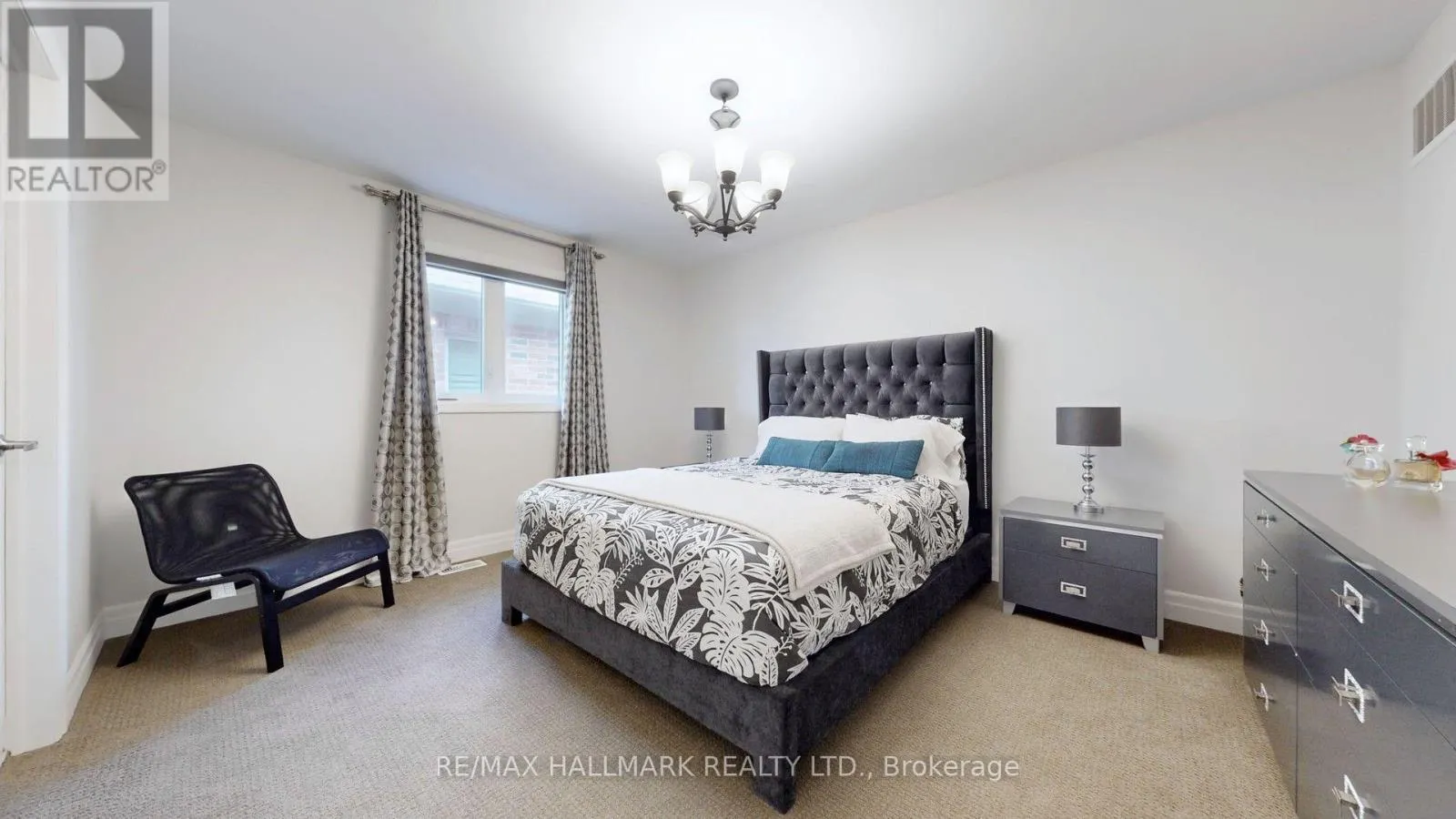 39 LILLY VALLEY CRESCENT