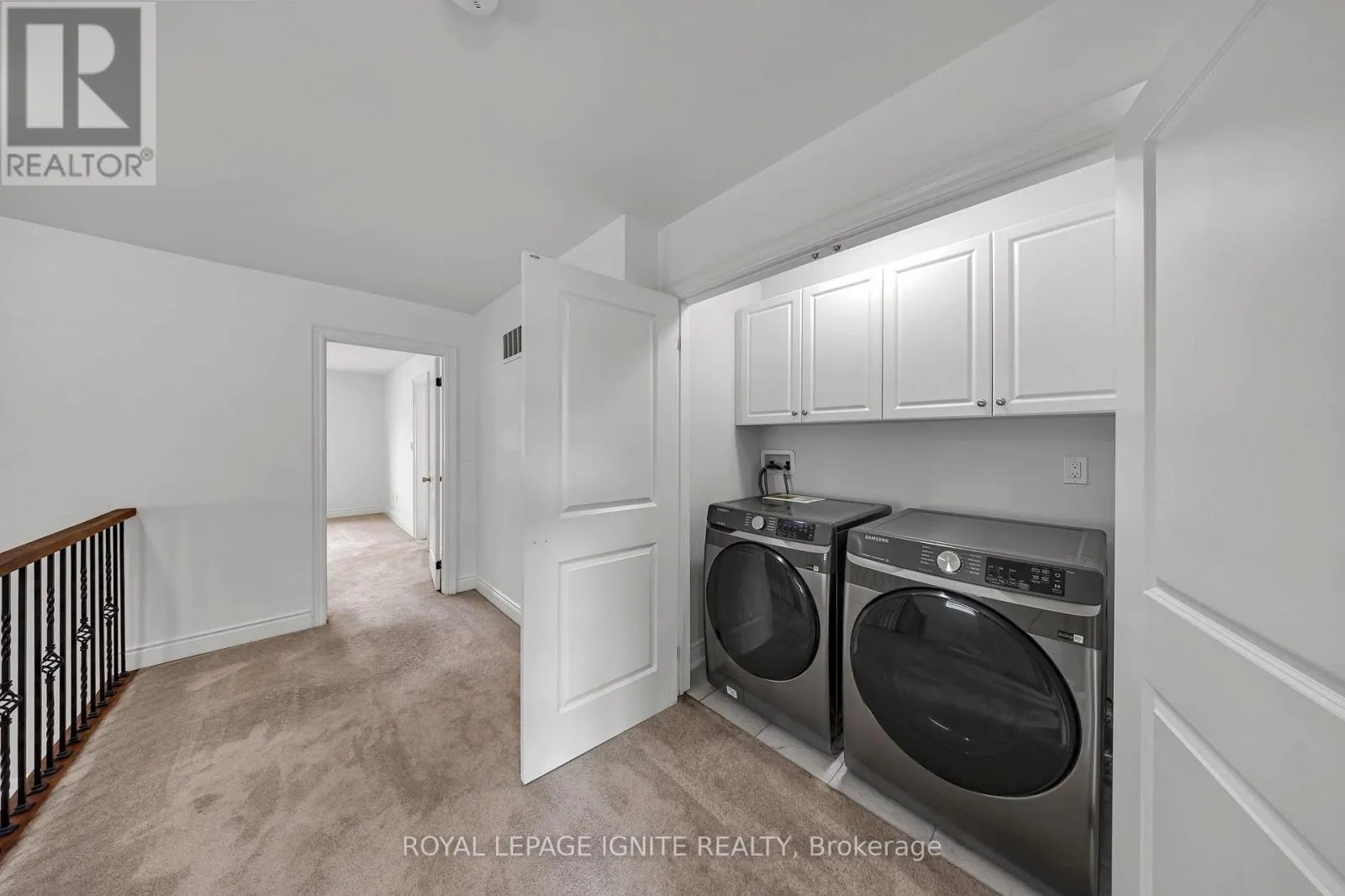 9 ALAN WILLIAMS TRAIL