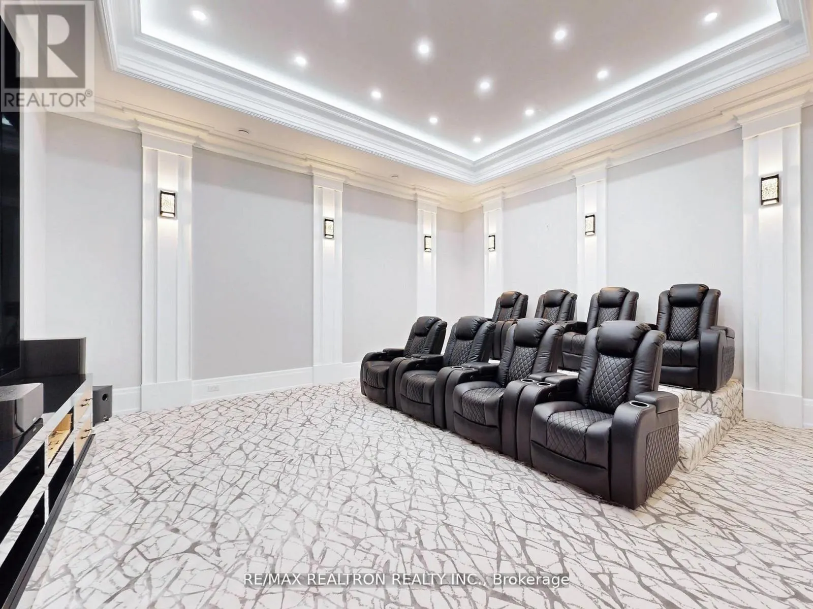 14358 BATHURST STREET