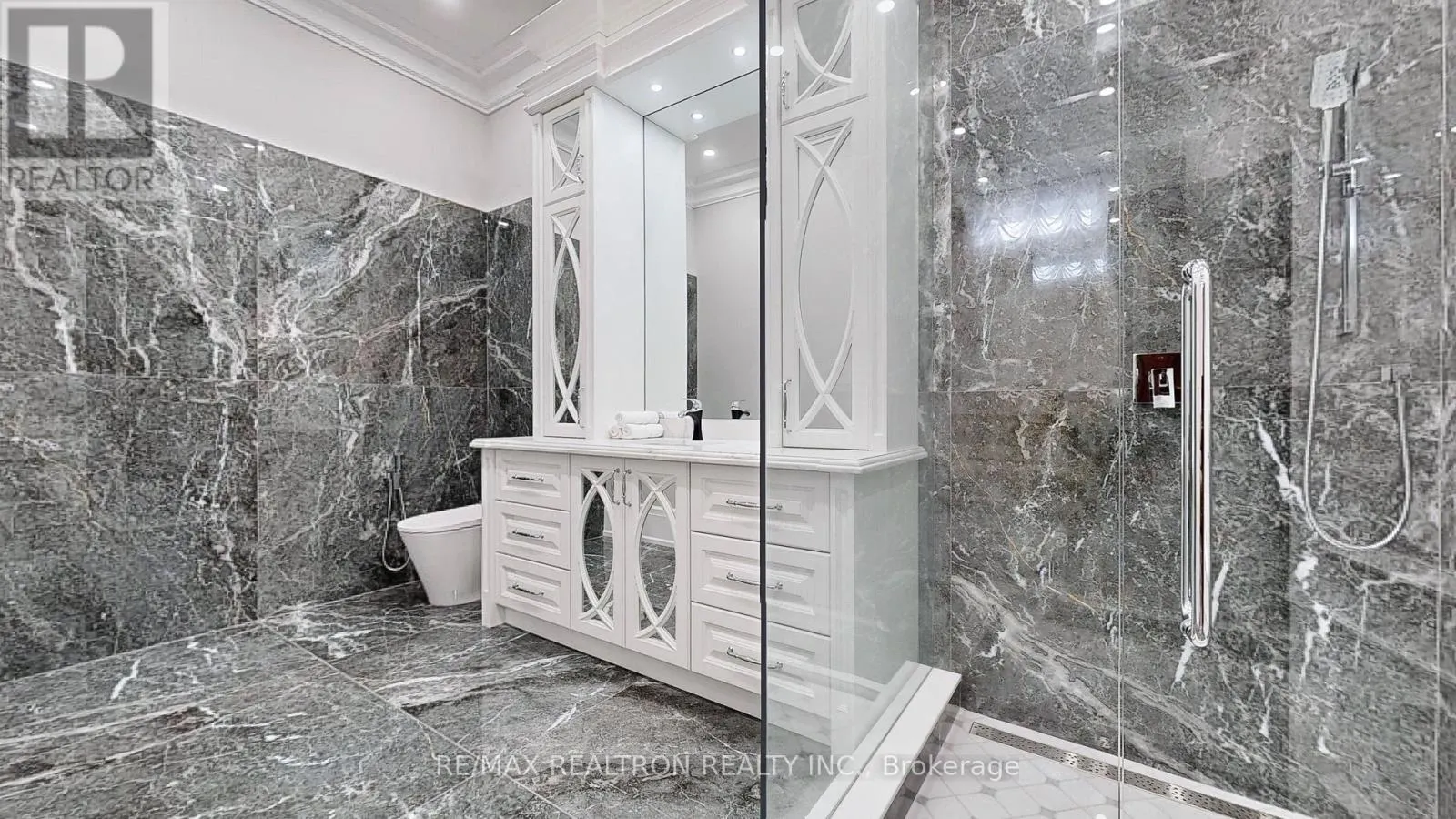 14358 BATHURST STREET