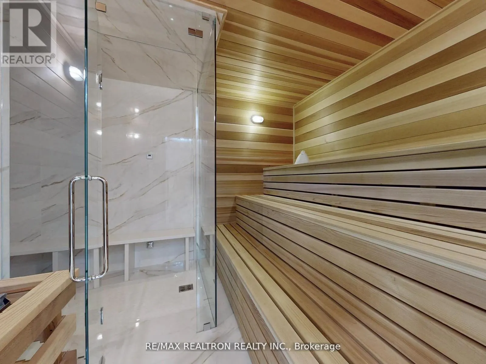 14358 BATHURST STREET
