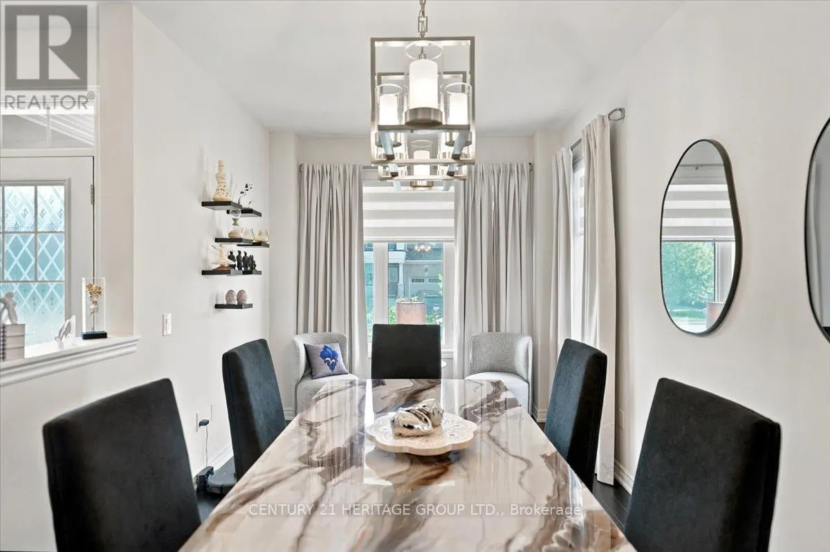 100 MONDIAL CRESCENT E