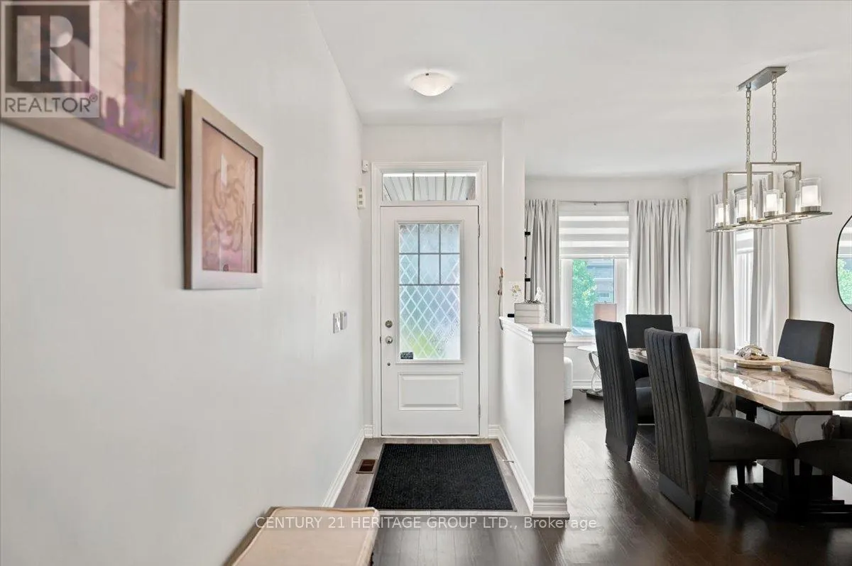 100 MONDIAL CRESCENT E