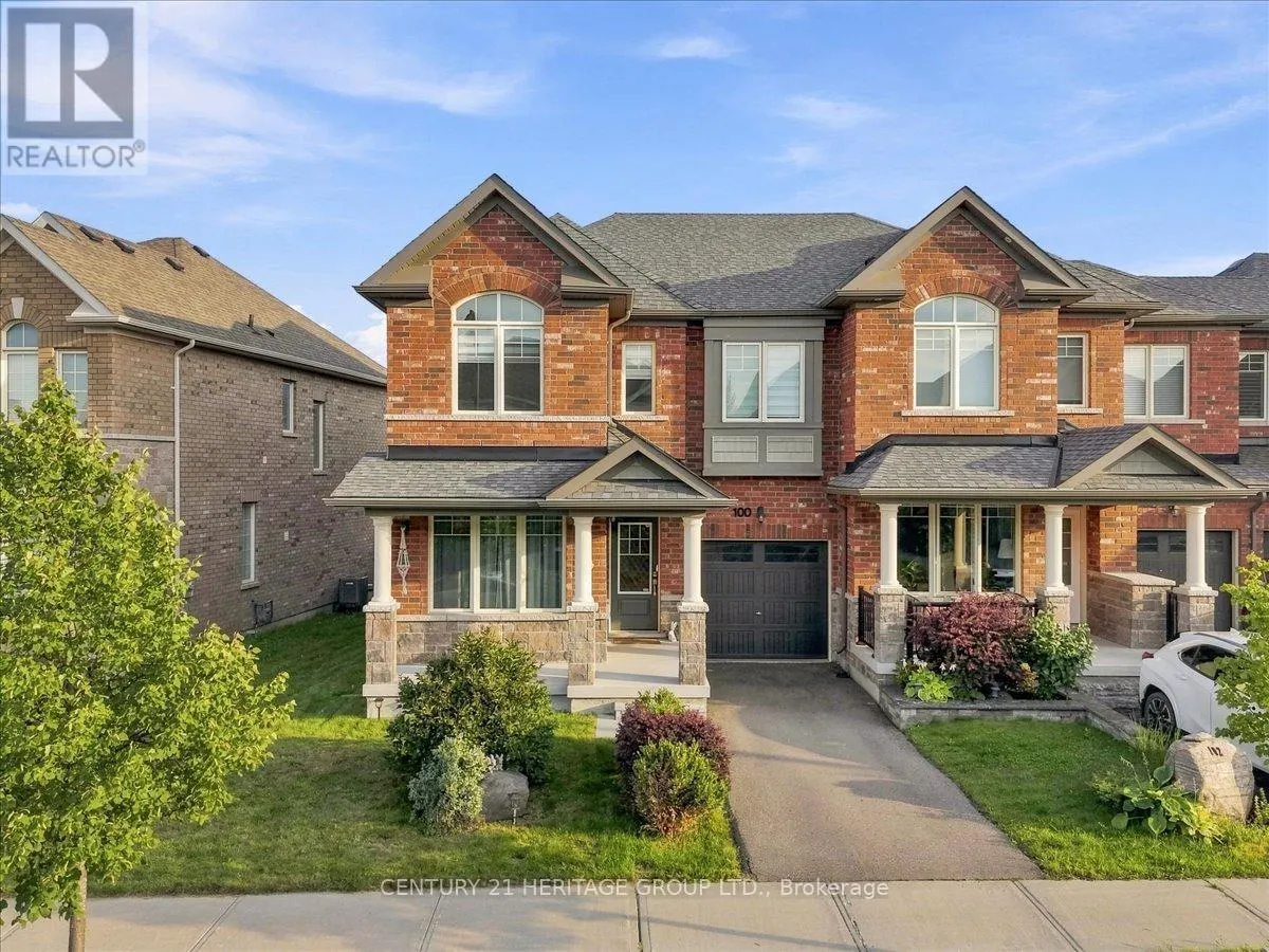 100 MONDIAL CRESCENT E