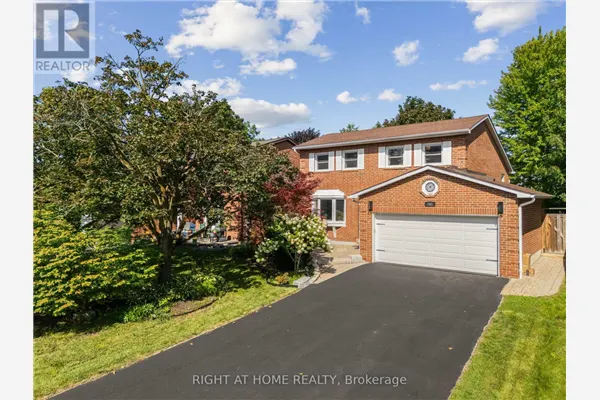 262 YORKSHIRE DRIVE