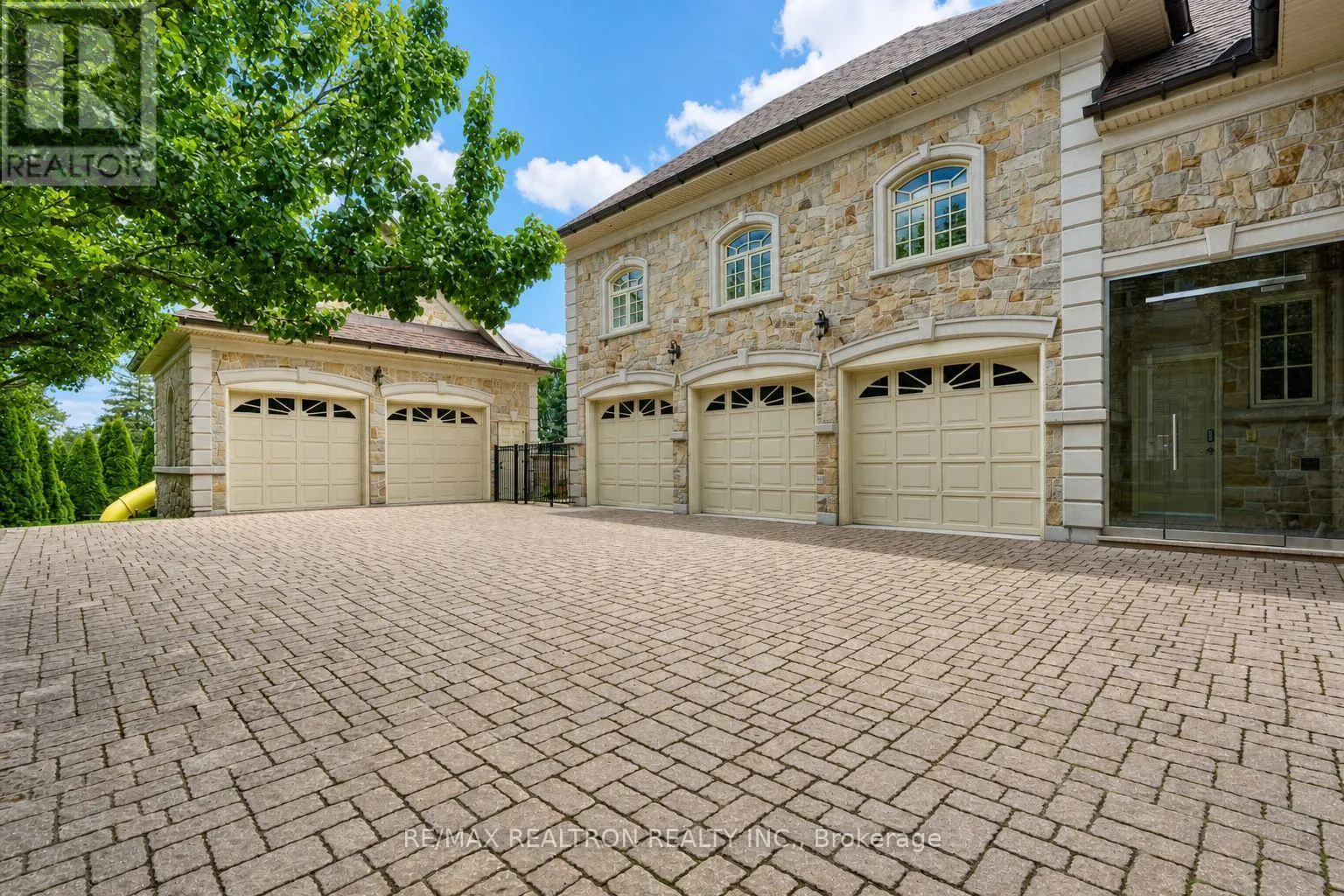 25 PARR PLACE