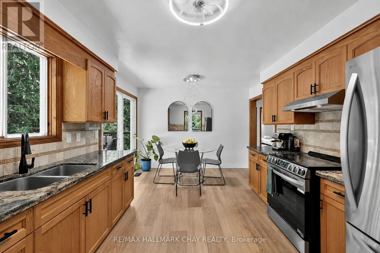 631 LOCKHART ROAD