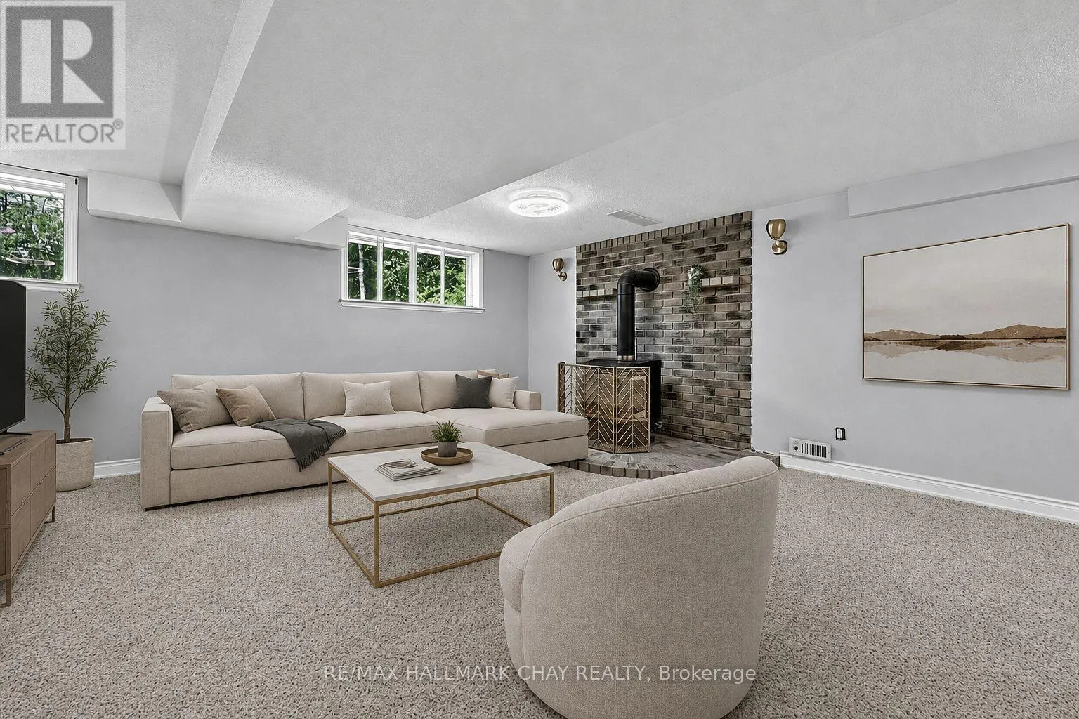 631 LOCKHART ROAD