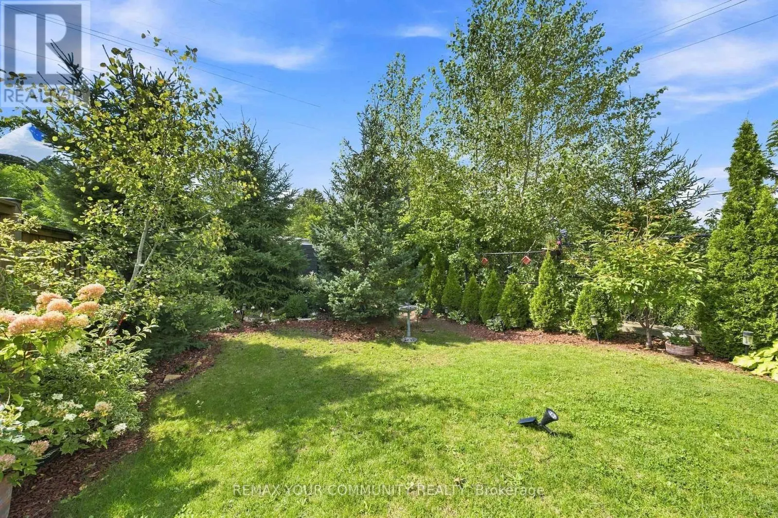 4 GREENWOOD DRIVE