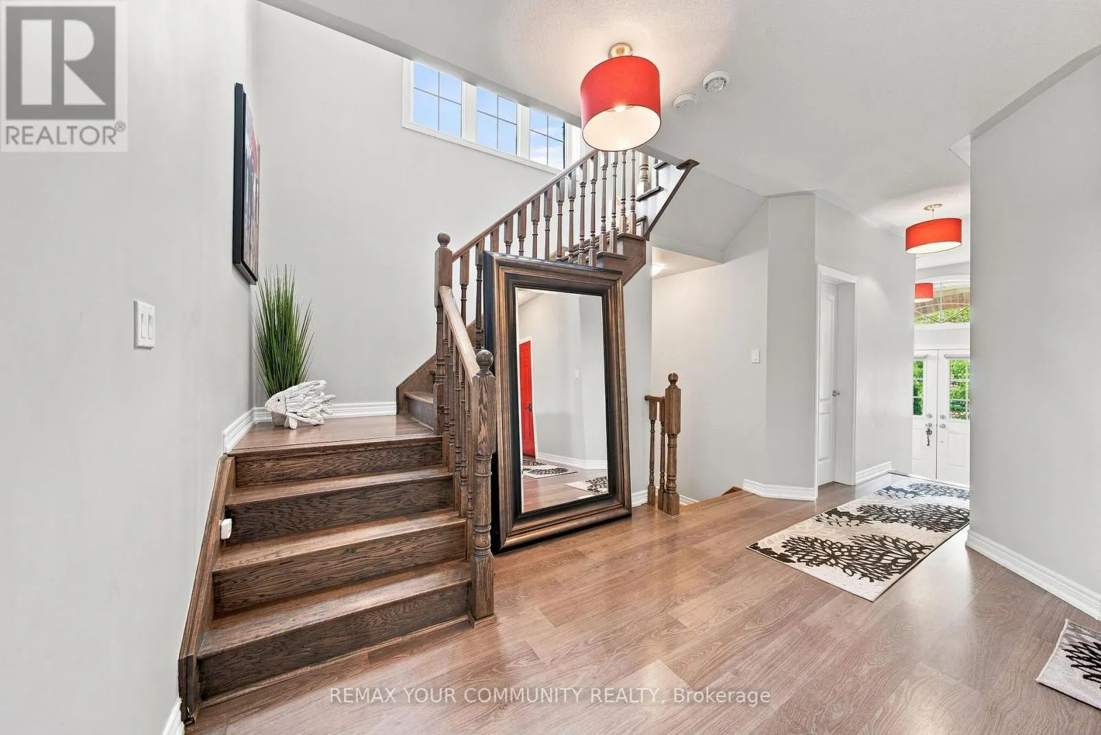 4 GREENWOOD DRIVE