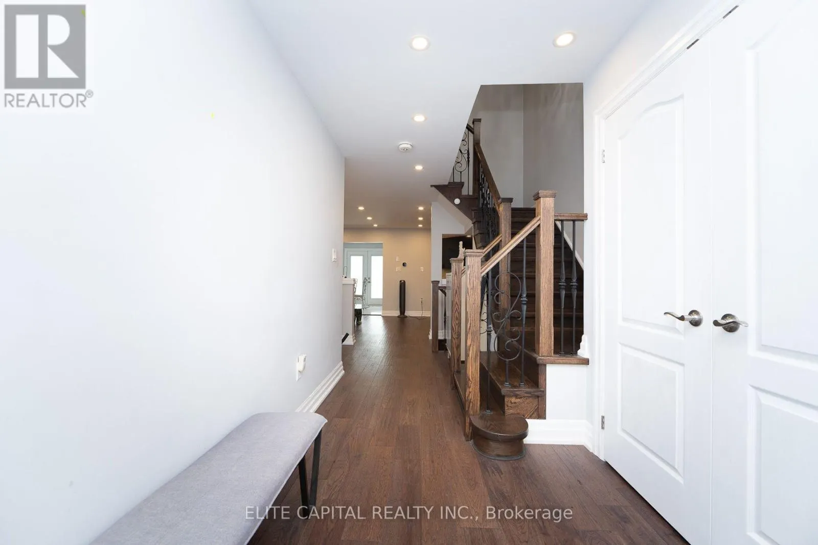 405 KING STREET E