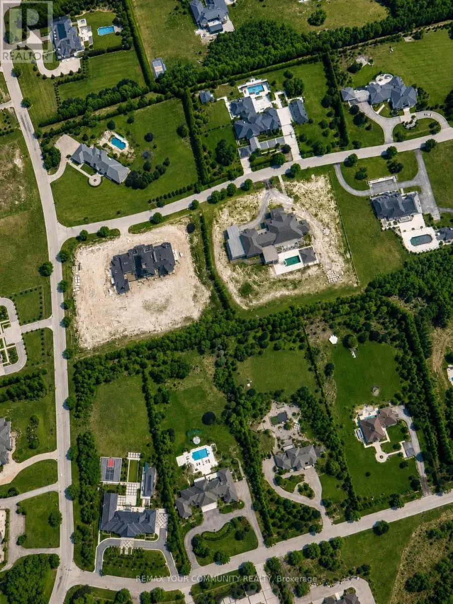 15 EDEN VALE DRIVE