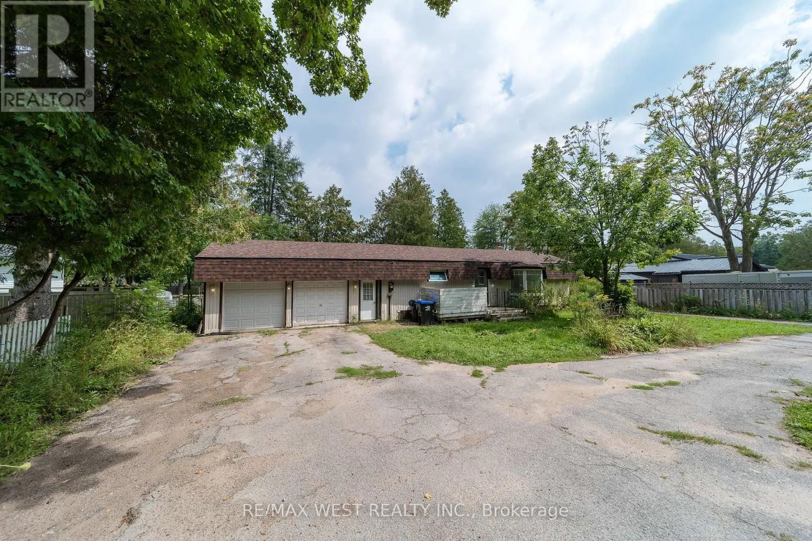 2801 25 SIDE ROAD