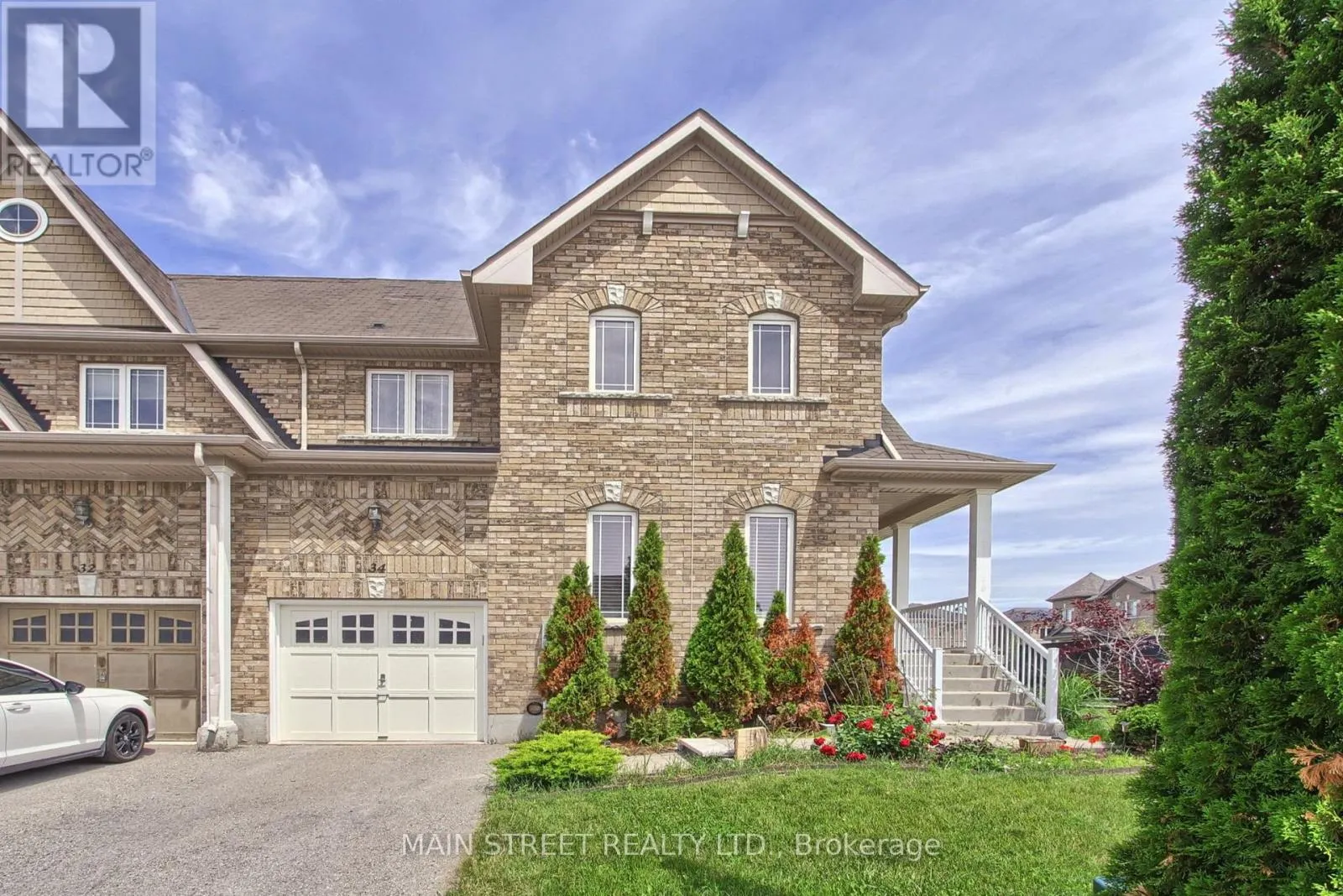 34 GREY WING AVENUE
