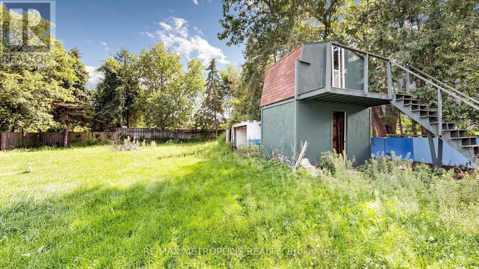 1051 GOSHEN ROAD