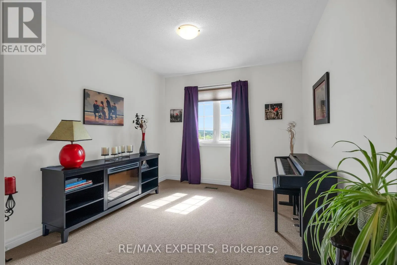 92 ROBB THOMPSON ROAD