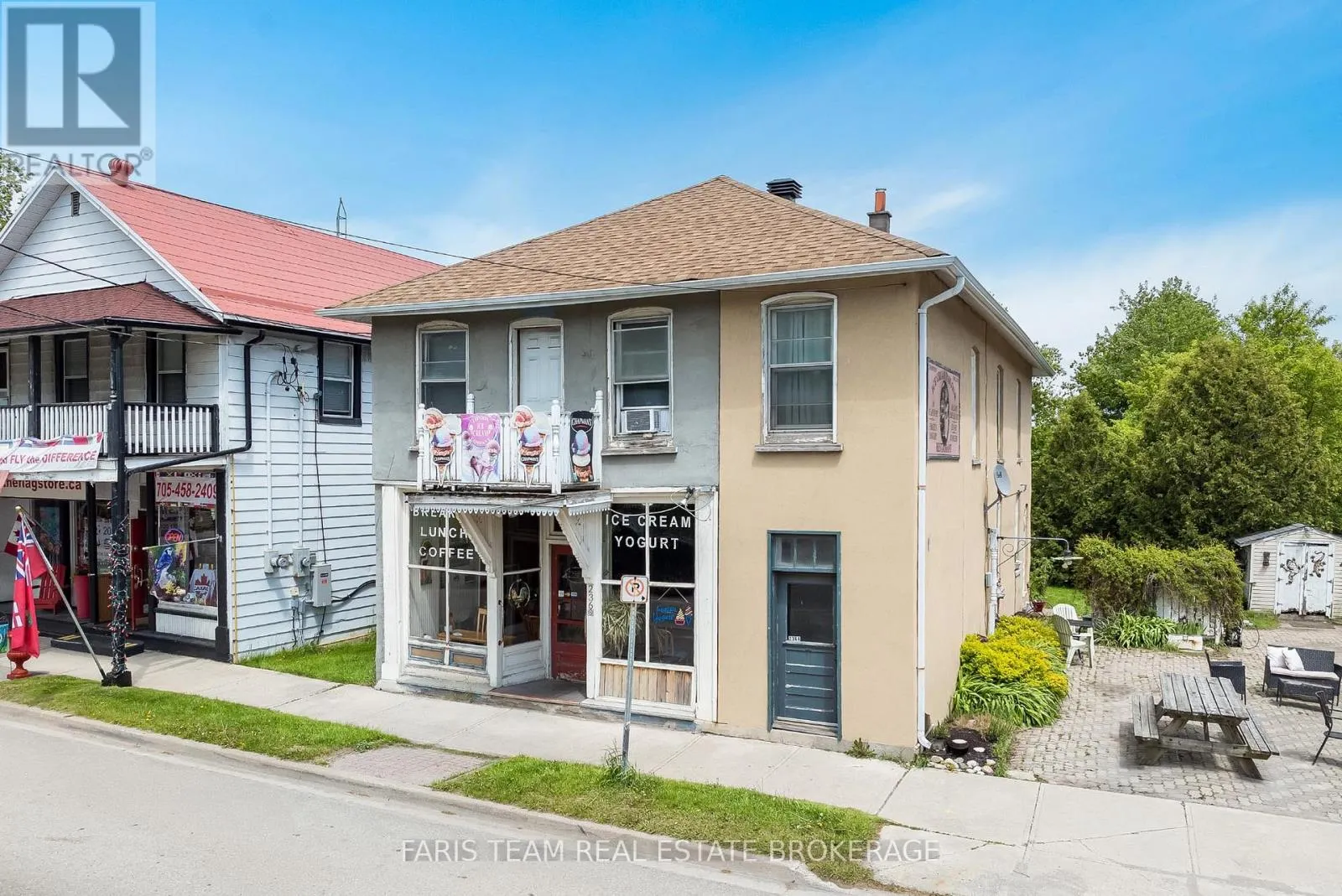 236 BARRIE STREET