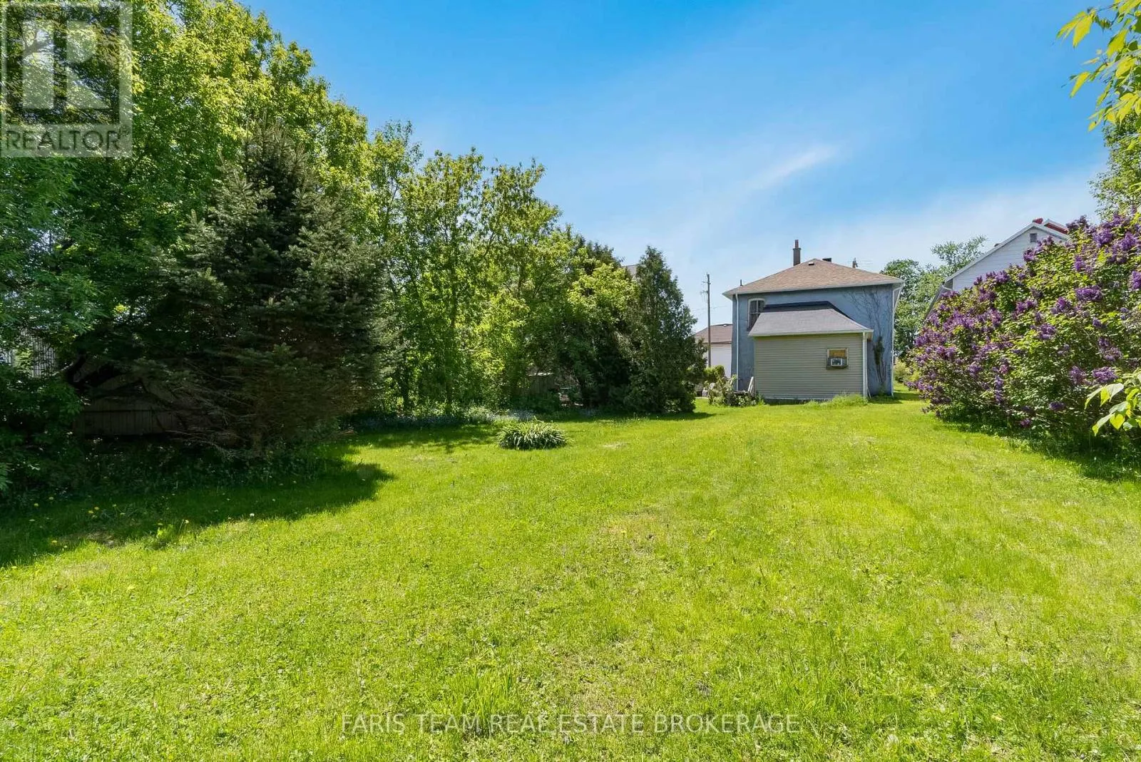 236 BARRIE STREET